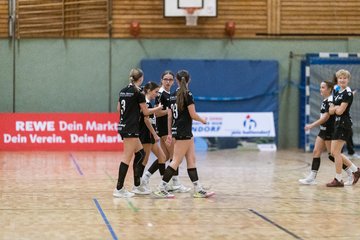 Bild 166 - wCJ SV Henstedt Ulzburg - HSG Herzhorn/Kollmar/Neuendorf : Ergebnis: 35:29